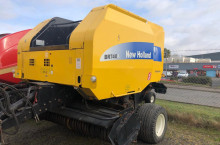 New-Holland BR 740A